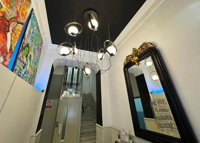 Singularstays Ca Iconic