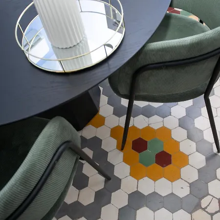 Apartment Singularstays Ca Iconic